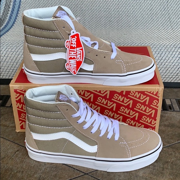 VANS SK8-Hi Desert Taupe/True White WMNS - Picture 2 of 16